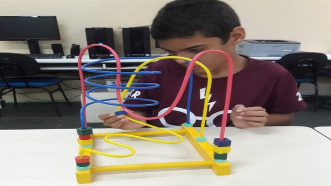 Educação entrega brinquedos educativos para 11 escolas da rede municipal