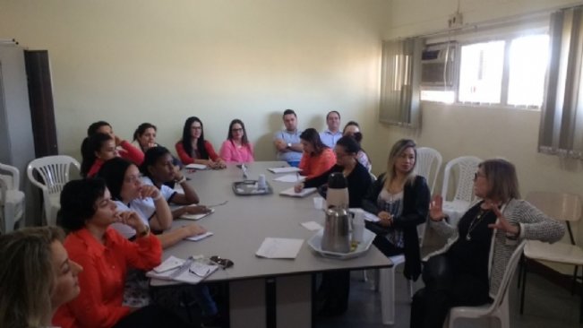 Médicos de Paraguaçu participam de matriciamento em Ginecologia e Obstetrícia